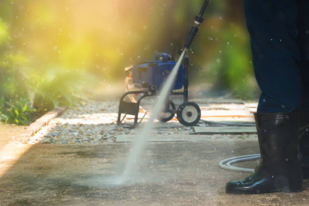 Best Spring Cleaning  in Amsterdam, NY